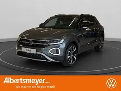 Grau Neu 2025 VW T-Roc Style SUV | 50.025 € (Etwas zu teuer)