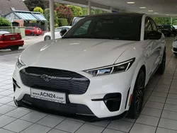 Star white platinium Gebraucht 2022 Ford Mustang Mach-E GT SUV | 45.900 € (Fairer Preis)