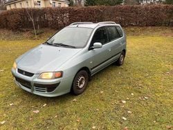 Gebraucht 2004 Mitsubishi Space Star Van / Kleinbus | 2.499 € (Fairer Preis)