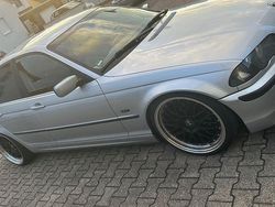 Silber Gebraucht 2001 BMW 320 Sport Line Limousine | 5.500 € (Teuer)