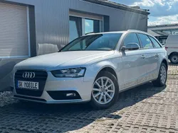 Silber Gebraucht 2012 Audi A4 Attraction Kombi | 5.999 € (Guter Preis)