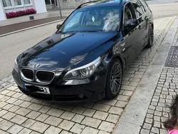 Schwarz Gebraucht 2004 BMW 530 Kombi | 4.000 € (Etwas zu teuer)