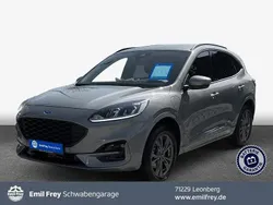 Silber Gebraucht 2023 Ford Kuga ST-Line SUV | 27.900 € (Guter Preis)