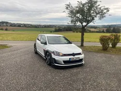 Weiß Gebraucht 2016 VW Golf VII GTI Limousine | 12.800 € (Superpreis)