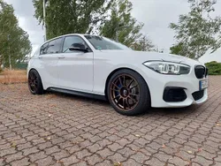 Weiß Gebraucht 2018 BMW M140 M Sport Limousine | 35.650 € (Etwas zu teuer)