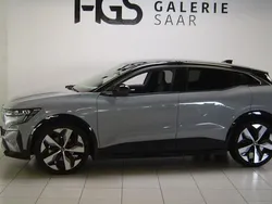 Grau Gebraucht 2022 Renault Mégane Techno Limousine | 33.490 € (Teuer)