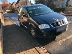 Blau Gebraucht 2003 VW Touran Van / Kleinbus | 700 € (Superpreis)
