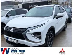 S) (weiss Gebraucht 2022 Mitsubishi Eclipse Cross Basis SUV | 23.900 € (Guter Preis)