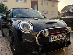Schwarz Gebraucht 2015 Mini John Cooper Works Kleinwagen | 18.990 € (Fairer Preis)