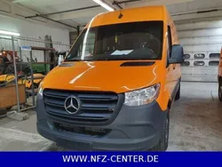 Tieforange Gebraucht 2020 Mercedes Sprinter Van | 25.800 € (Guter Preis)
