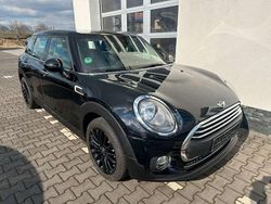 Midnight black metallic Gebraucht 2017 Mini One Clubman Pepper Kombi | 12.990 € (Fairer Preis)
