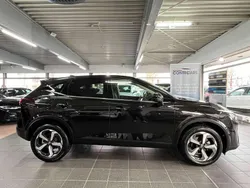 Schwarz (metallic) Gebraucht 2023 Nissan Qashqai 360º SUV | 26.100 € (Fairer Preis)