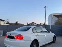Weiß Gebraucht 2011 BMW 320 Efficient Dynamics Limousine | 6.500 € (Guter Preis)
