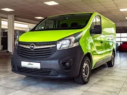 Grün Gebraucht 2019 Opel Vivaro Van | 9.990 € (Guter Preis)