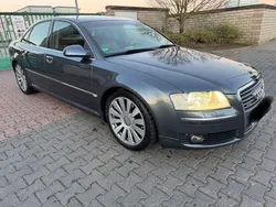 Grau Gebraucht 2006 Audi A8 Sport Limousine | 8.300 € (Fairer Preis)