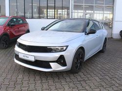 Kristall silber Gebraucht 2024 Opel Astra GS Line Kombi | 25.900 € (Etwas zu teuer)