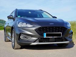 Grau Gebraucht 2020 Ford Focus Active Kombi | 15.900 € (Fairer Preis)