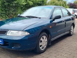 Grün Gebraucht 1996 Mitsubishi Carisma Limousine | 1.499 € (Guter Preis)