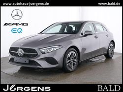Grau metalliclack mountaingrau Gebraucht 2024 Mercedes A200 Progressive Limousine | 30.290 € (Fairer Preis)