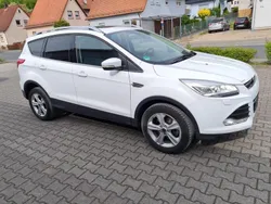 Weiß Gebraucht 2015 Ford Kuga SUV | 10.950 € (Guter Preis)