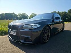 Grau Gebraucht 2011 BMW 535 Sport Line Kombi | 16.500 €