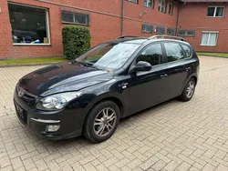 Schwarz Gebraucht 2010 Hyundai i30 Classic Kombi | 1.850 € (Superpreis)