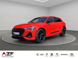 Rot Gebraucht 2022 Audi e-tron Ambiente SUV | 46.890 € (Guter Preis)