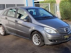 Grau Gebraucht 2008 Mercedes B180 Van / Kleinbus | 4.990 € (Superpreis)