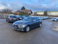 Grau Gebraucht 2013 BMW 318 Comfort Edition Limousine | 9.300 € (Etwas zu teuer)