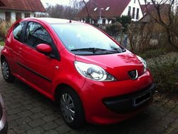Rot Gebraucht 2006 Peugeot 107 Kleinwagen | 2.800 € (Teuer)