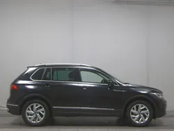 Schwarz Gebraucht 2022 VW Tiguan Elegance SUV | 27.780 € (Superpreis)