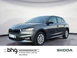 Grau Neu 2025 Skoda Fabia Essence Limousine | 20.480 € (Fairer Preis)