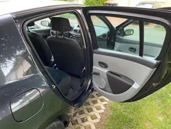 Schwarz Gebraucht 2007 Renault Clio II Dynamique Limousine | 2.350 € (Fairer Preis)