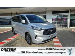 Silber Gebraucht 2024 Ford Tourneo Custom Titanium Van / Kleinbus | 50.450 € (Teuer)