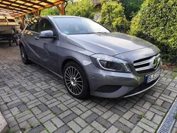 Grau Gebraucht 2014 Mercedes A200 Urban Limousine | 15.900 € (Fairer Preis)