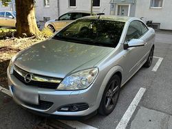 Silber Gebraucht 2007 Opel Astra Cabriolet Cabrio | 2.600 € (Fairer Preis)