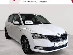 Candyweiß uni Gebraucht 2020 Skoda Fabia Drive Kombi | 13.490 € (Fairer Preis)