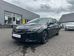 Schwarz Gebraucht 2020 Opel Astra Limousine | 15.490 € (Teuer)