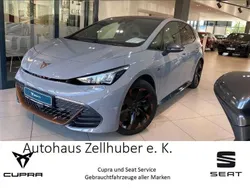 Grau Gebraucht 2023 Cupra Born Kleinwagen | 27.670 € (Fairer Preis)