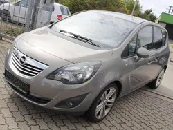 Grau Gebraucht 2011 Opel Meriva Innovation Van / Kleinbus | 2.400 € (Superpreis)