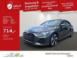 Grau Gebraucht 2025 Audi A3 Sportback S-Line Limousine | 46.390 € (Teuer)