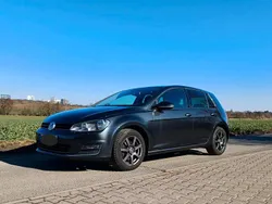 Grau Gebraucht 2016 VW Golf VII Allstar Kombi | 10.000 € (Guter Preis)