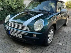Grün Gebraucht 2004 Mini Cooper Kleinwagen | 5.200 € (Etwas zu teuer)