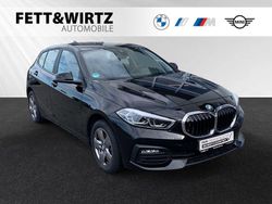 Schwarz Gebraucht 2022 BMW 118 Advantage Kleinwagen | 19.999 € (Guter Preis)