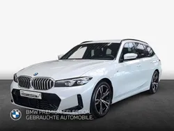 Mineralweiß Gebraucht 2024 BMW 320 Efficient Dynamics Kombi | 45.680 € (Teuer)