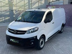 Weiß Gebraucht 2022 Opel Vivaro Edition Van / Kleinbus | 18.990 € (Superpreis)