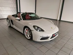 Grau Gebraucht 2021 Porsche 718 Boxster Cabrio | 76.470 € (Guter Preis)