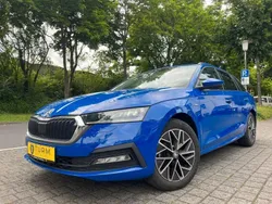 Blau Gebraucht 2022 Skoda Octavia Clever Kombi | 20.944 € (Guter Preis)