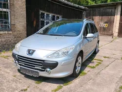 Silber Gebraucht 2007 Peugeot 307 Kombi | 3.000 € (Teuer)