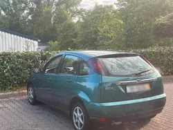 Grün Gebraucht 2004 Ford Focus Kleinwagen | 290 € (Superpreis)